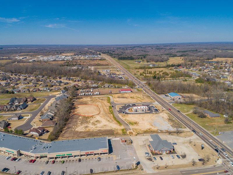 6610 1 Hwy 64 Hwy, Oakland, TN 38060 Home for Sale